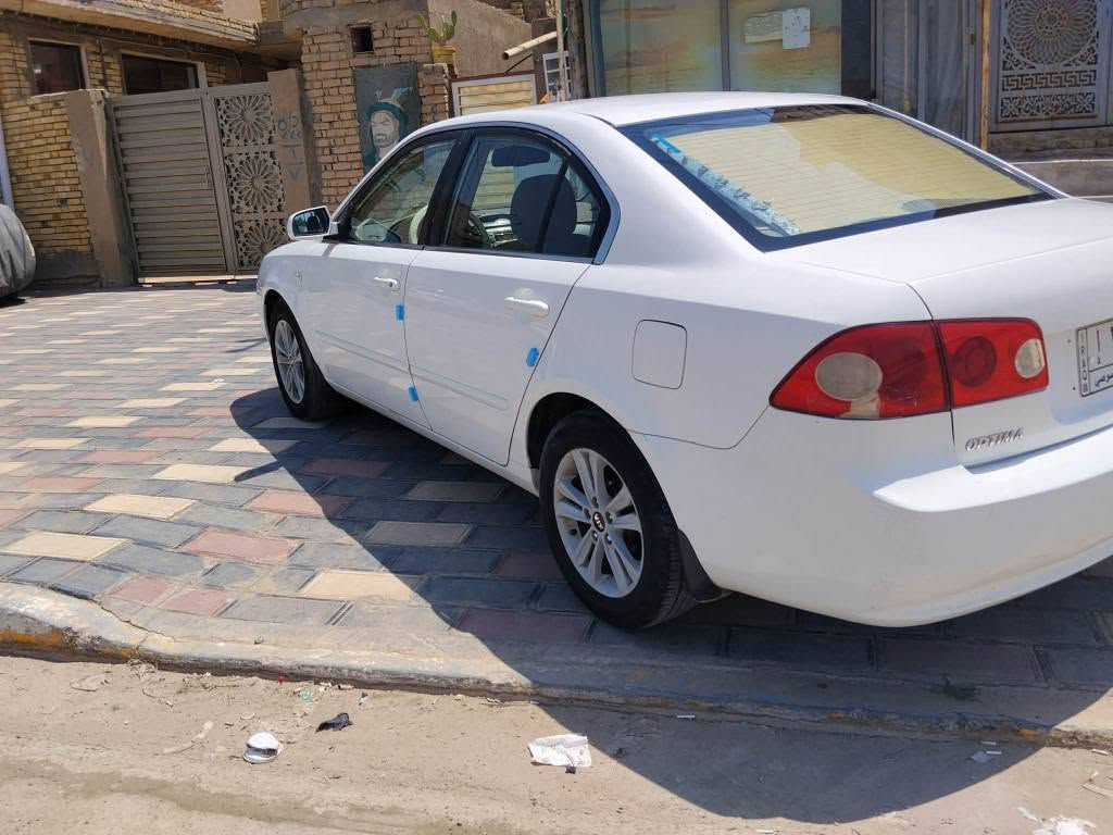 السلام عليكم كيا اوبتيما خليجي موديل 8 استلام على ايد عمي من شركه لحد الان سيارة جديده كلش كفاله من الظربة والفتح والتبديل والتقسيم والبارد بيها شبرين صبغ بالبنيد والهلال خلفي مكينه 2000دوش تبريد ثلج تخم تاير جديد اتراي زيرو دواخل جديده استخدام على ايد وحده رجاء بس الي يدور جديد يتصل ***********   ***********  ذي قار شطره ناصرية, ذي قار
