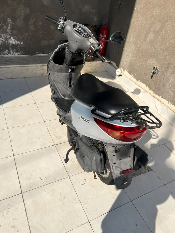 اكزز تريت دراجة مال رمبة كفالة عامة من كلشي مليون و 750 ‭

‭***********‬
