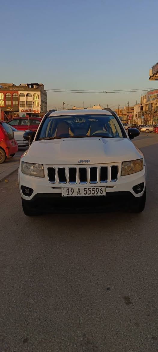 سيارة جيب كومباس (jeep compass )موديل 2016 بحالة نظيفة جداً
مكينة 2400
تخم تاير جديد
فيت بم جديد وباتري وجاهزة حداديات و كهربائيات وتبريد 

وارد امريكي حادث جاملغ جهة السائق حادث بسيط كما موضح في صور الحادث 
 
رقم كربلاء والسعر 105 ومجال بسيط 
للاستفسار والاتصال 
***********
***********
