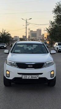 سورنتو خليجي • ٧ راكب • مكفولة ٢٤٠٠