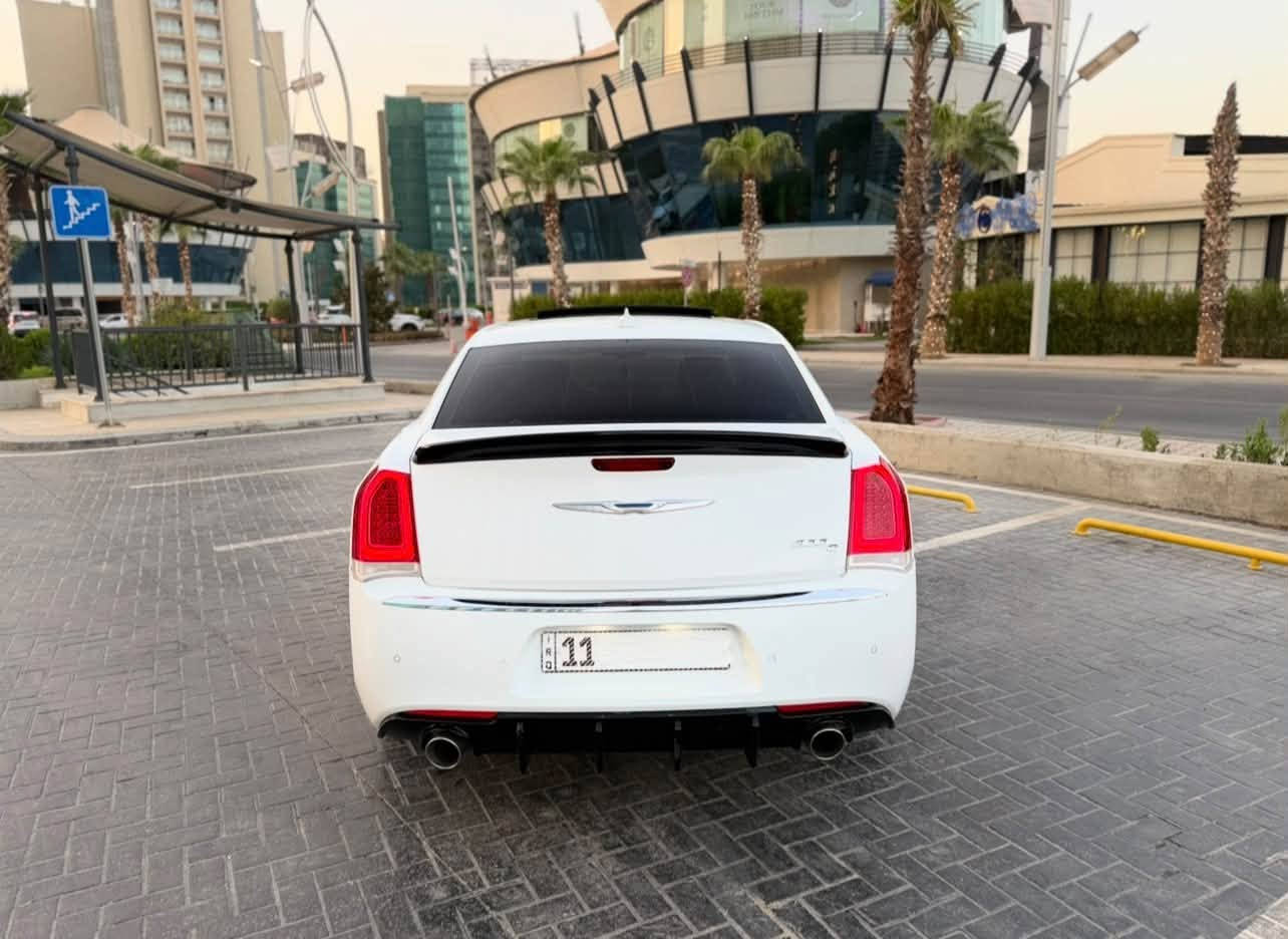 سلام عليكم
اوباما موديل 2021
مواصفات C300
فول مواصفات 
رادارات امامي جانبي 
حساسات امامي خلفي
كشن حار بارد
كشن خزن
سياره بدون صبغ
مجرد دعاميه امامي مبدله
سياره بدون حادث 
بدون ايرباك
مكان سياره اربيل 
السعر خاص
 رقم بغداد بسمي
***********
