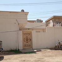 قرب جامعة جعفر الصادق • مساحة ١٠٠م • غرفتين