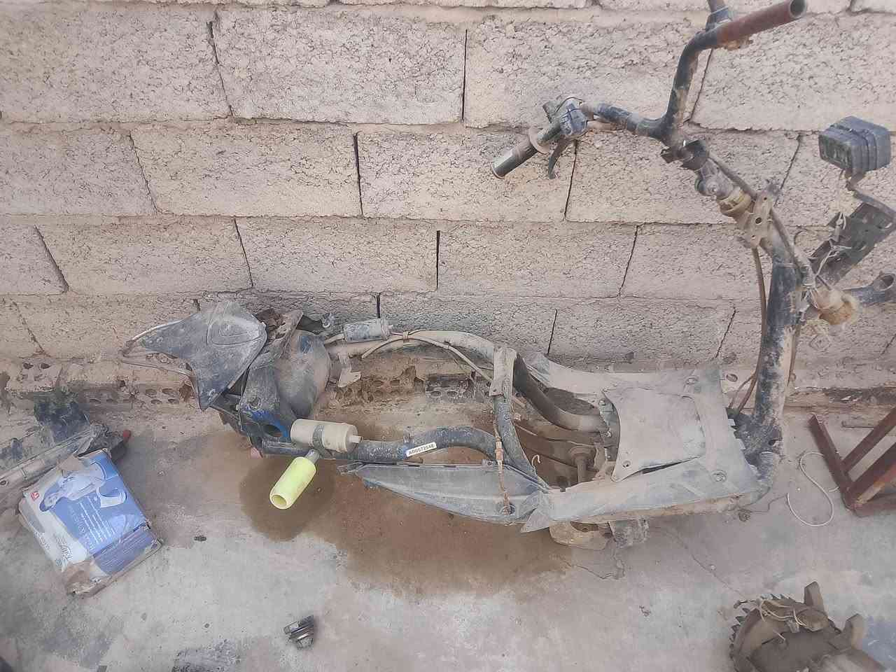 غراض ماكس
شواصي 2 الواحد على 75 الف هنا والتانكيات مالتهن 

كابريتر عدد 2 الوحدة على 15 

كشن ب 30 الف يحتاج بس غسل 

ويل على 20 

مكينة كاملة بس ما اعرف تشتغل او لا 

على 75 الف قفل 

عقل وكتف شحن 40 الف 

شوته 10 الف

مكاني بغداد المدائن 
رقمي ***********
