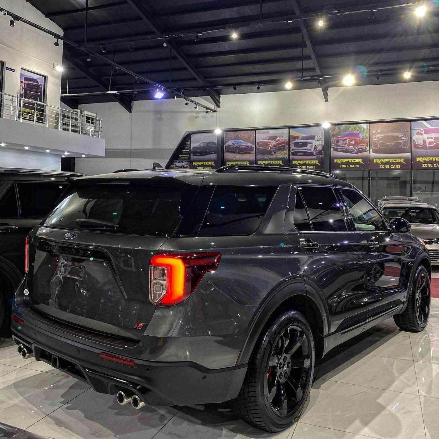 𝐅𝐎𝐑𝐃 𝐄𝐗𝐏𝐋𝐎𝐑𝐄𝐑 (𝐒𝐓) 𝐕𝟔 🔥🔥( 2020)🚀🚀
فورد اكسبلور 🔥ST 🔥V6 🚀2020🚀

السعر:  235 $ مجال بسيط

اللون : نفتى

عداد المسافة :38 ميل

1fm5k8gc8lga36945رقم شانصى 

حجم محرك : 3.0L V6 Tuin-Turbo 

(🐎400.Horsepower)

 

ملاحظة السيارة ✅ فقد جملغ صبغ مكفول كفالة عامة ✅

مواصفات : 𝐒𝐓

فــــول فــــول مــــواصفــــات 1/1

فتحة سقف بانورما

دةبل اكسل 𝟒𝐖𝐃

كیــــج الكــــترونــــي

‏‎ابــــواب بصمة

‏‎بصمة تشــــغــــيل 

تشغيل عن بعد (𝐑𝐄𝐌𝐎𝐓𝐄 𝐒𝐓𝐀𝐑𝐓)

مرية شفط كهربائي 

سندوق شفط كهربائي 

‏‎شــــاشــــة كبير لـــمس

كــــاميـــرا °360 

كــــاميـــرا امامي

كــــاميـــرا جانبي

كــــاميـــرا خلفي

هاند بريك بصمة

اوتو هولد : 𝐀𝐔𝐓𝐎 𝐇𝐎𝐋𝐃

اوتو ستارات : 𝐀𝐔𝐓𝐎 𝐒𝐓𝐀𝐑𝐃

اوتو ستارات : 𝐀𝐔𝐓𝐎 𝐒𝐓𝐎𝐏

رادار  °360 

رادار امامي (تحديد مسار)

‏‎رادار جانبي (نقاط عمياء)

‏‎رادار خلفي (التحذير من الاصطدام)

حساسات  °360 

‏‎حساسات امامي

‏‎حساسات جانبي 

حساسات خلفي

نظام : 𝐄𝐂𝐎

نظام : 𝐍𝐎𝐑𝐌𝐀𝐋

نظام : 𝐒𝐏𝐎𝐑𝐓

نظام : 𝐓𝐎𝐖/𝐇𝐀𝐔𝐋

نظام : 𝐒𝐋𝐈𝐏𝐏𝐄𝐑𝐘

مانع انزلاق+𝐀𝐁𝐒

كشنات _𝐕𝐢𝐩

كشنات مساج

كشنات جلد

كشنات كهربائي

كشنات خزن

كشنات تبريد

كشنات تدفئة

استيرن تدفئة

شفتات استيرن

استيرن كهربائي 

استيرن خزن

تبريد لمس

تبريد مركزي

لايتات 𝐋𝐄𝐃 ليد وعدسة زينون بيلادي

بلوجكترات 𝐋𝐄𝐃 ليد زينون بيلادي

بكلايتات 𝐋𝐄𝐃 ليد بيلادي

ويل كروم 

بعد هواي مواصفات …

تفاصيل اكثر الاتصال علی ارقام التاليه

WhatsApp-Viber

☎️***********

☎️***********

‏‎عنوان📍اربيل 

🚀🚀 فۆرد ئێکسپلۆرەر ST مۆدێل 2020🔥🔥

(Ford Explorer ST 2020 🚀)

​سەیارەیەکی ناوازە و بێ وێنە بۆ فرۆشتن 💥✨

1fm5k8gc8lga36945

​🔹 تایبەتمەندییە سەرەکییەکان:

🚀 مۆدێل: 2020

🐎 بزوێنەر: 3.0L V6 Twin-Turbo بە هێزی 400 ئەسپ بەتین

⚙️ سیستەمی جووڵە: دەبڵ ئەکسل (4WD / AWD)

🛣️ ڕۆیشتوو: تەنها 

📍 تابلۆ: هةولير

​🔹 دۆخی لاشە و مەکینە:

✅ تەنها یەک چەمەلەغی بوياغة

🛡️ ئێرباگى سوكانى بە باشترین شێوە و بێ کێشە دانراوەتەوە

💯 گێڕ، مەکینە، ئەکسل و هەموو بەشە میکانیکییەکانی بە شەرتە و هیچ مەسرووفێکی تێدا نییە

​🔹 مواسەفات و دیزاینی ناوەوە:

🔥بسمة و شغال و بانوراما و كشن vip جلدو شاشة ايبادو دبل اكسل 4x4

👑 کوشینەکانی جلد VIP بە لۆگۆی تایبەتی ST

⚡ کوشینەکان کارەبایی، ساردکەر، گەرمکەر و خەزن (میمۆری)

💺 کوشینەکانی ڕیزی سێیەم تەواو کارەبایی بە دوگمە

🔥 سوکانی کارەبایی بە میمۆری، هیتەر و شفتات

🌈 ڕۆشنایی ناوەوەی 7 ڕەنگ (Ambient Lighting)

🖥️ کەیجی دیجیتاڵی تەواو شاشە

🎵 سیستەمی دەنگی بەناوبانگی پڕۆفشناڵ Bang & Olufsen 🔊

❄️ تبريد لەمس و تبريد مەرکەزی تەواو سەربەخۆ

​🔹 تەکنەلۆژیا و سەلامەتی:

📹 کامێرای 360 پلە (پێشەوە، دواوە و تەنیشتەکان بە ڕوونی بەرز)

🚨 ڕاداری پێشەوە (دیاریکردنی مسار و خۆپاراستن لە پێکدادان)

⚠️ ڕاداری تەنیشت و خاڵی کوێر (Blind Spot)

📡 ڕاداری دواوە و هەستەوەری (حەساس)ی پێشەوە، دواوە و تەنیشتەکان

🏎️ 7 مۆدی جیاوازی لێخوڕین بۆ هەموو جۆرە ڕێگایەک

🛑 سیستەمی Auto Hold و هاندبرێکی بەسمە

🔋 سیستەمی Auto Start / Stop بۆ کەمکردنەوەی بەکارهێنانی بەنزین

📱 بارگاوییکەرەوەی مۆبایلی بێوایەر (Wireless Charger)

🔑 بەسمەی دەرگاکان و کارپێکردن لە دوورەوە (Remote Start)

​🔹 تایبەتمەندییەکانی دەرەوە:

🚪 سندووقی دواوە کارەبایی شەفەت

✨ ئاوێنەی کارەبایی شەفەت بە دەرکەوتنی لۆگۆی ڕووناککەرەوەی ST

💡 لایت، پڕۆجێکتەر و باکگڵایتی تەواو LED و زینۆنی بیلادی

🛞 ویلی سپۆرتی قەبارە 21 ئینج بە تایەی دەنلۆپ (275/45R21 Dunlop)
