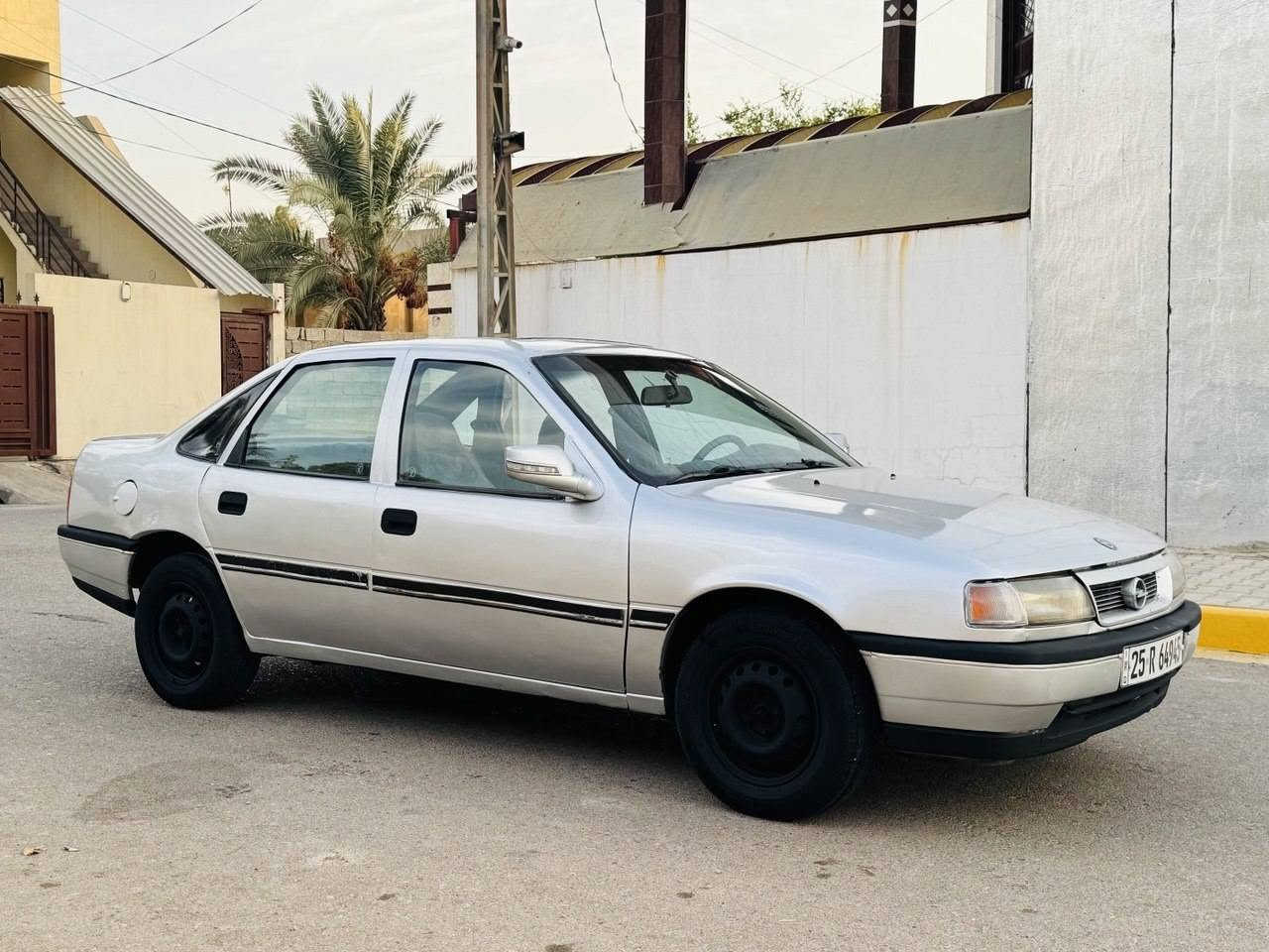 اوبل فكترا للبيع
 موديل 1992
 رقم كركوك كلها جديد شرط التحويل والوكاله
 كير ومحرك شرط لاصوت ولا صرف
كهربائيات وتخم تاير وصدر امامي وخلفي كلها جديد
سياره مصبوغه عام للجماليه بدون ضربه شرط
السعر 35
***********
