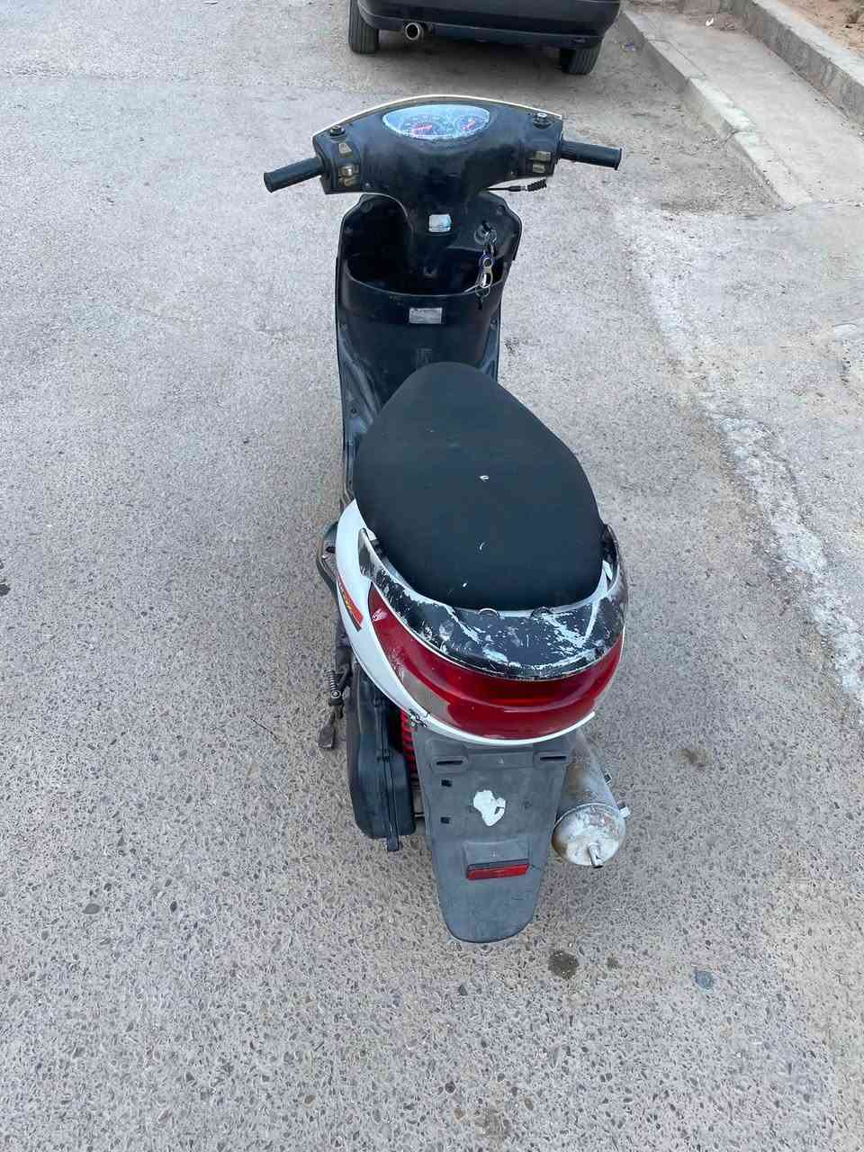 🚲 دراجة بريز للبيع 🔥
دراجة بريز للبيع، سعرها 400 ألف وبيها مجال للطيبين
الدراجة زينة ومرتبة والشراي يجي يشوفها ويفحصها و يشلع عيوني 

السعر: 450 ألف و بيها مجال للتواصل 
  ***********
