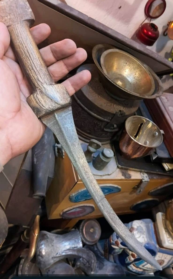 محلنا في الحلة سوق الصفارين ولدينا خدمة توصيل الى محافظات كافة
التواصل بشأن التفاصيل على الواتساب
***********
