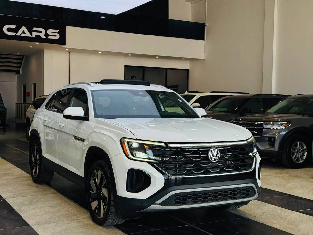 Volkswagen Atlas se cross  2024 🔥

حجم المحرك 4 سلندر  
فول موصفات للاخير
5 راكب
وارد امريكي 
ضر سيارة شوية باب سبوغ بس 
بدون دواخل
المواصفات  :
بانروما 
4mation دبل اکسل
بصمة تشغيل
بصمة أبواب
تشغيل عن بعد (Remote Start)
صندوق شفط كهربائي 
رادار أمامي (تحديد مسار)
رادار جانبي (نقاط عمياء
رادار خلفي (تحذير من الاصطدام)
سستم سماعات FENDER
تحكم وضعيات القيادة Drive Modes 
تبريد مركزي لمس
كشنات جلد+تدفئة تبريد مشاج
هاند بريك بصمة
Android Auto 
Apple Car Play 
مانع انزلاق+ABS
شاشة كبيرة لمس
حساسات خلفية+ كاميرا 
تحكمات استيرن
اوتو ستارت Auto start 
اوتو ستوب Auto Stop 
وبقية المواصفات المعروفة

العنوان اربيل 
كاتي بدون اوقام تترقم شمالي فقط
للاتصال استفسار واتس اب

*********** أربيل, العراق
