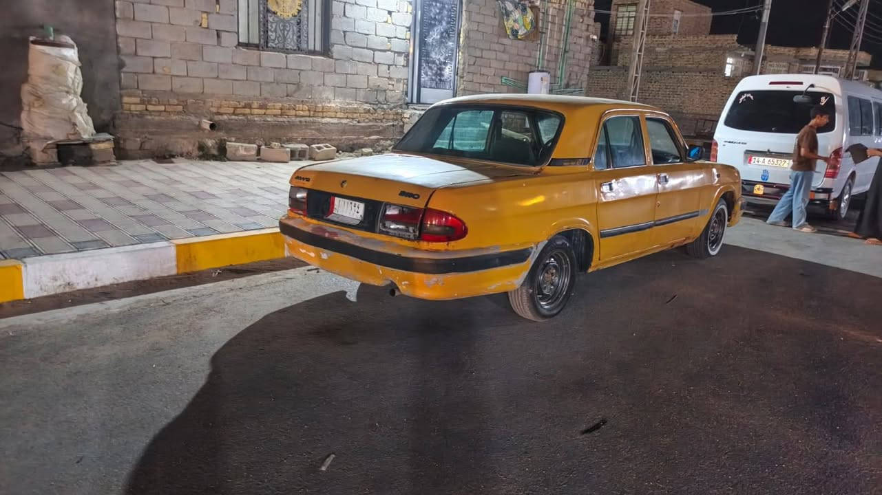 لا سلام عليكم سياره للبيع مكان سوق شيوخ سعر 12ورقه وبيهه مجال للشراي سياره جاهزه شراي يتصل*********** ناصرية, ذي قار

