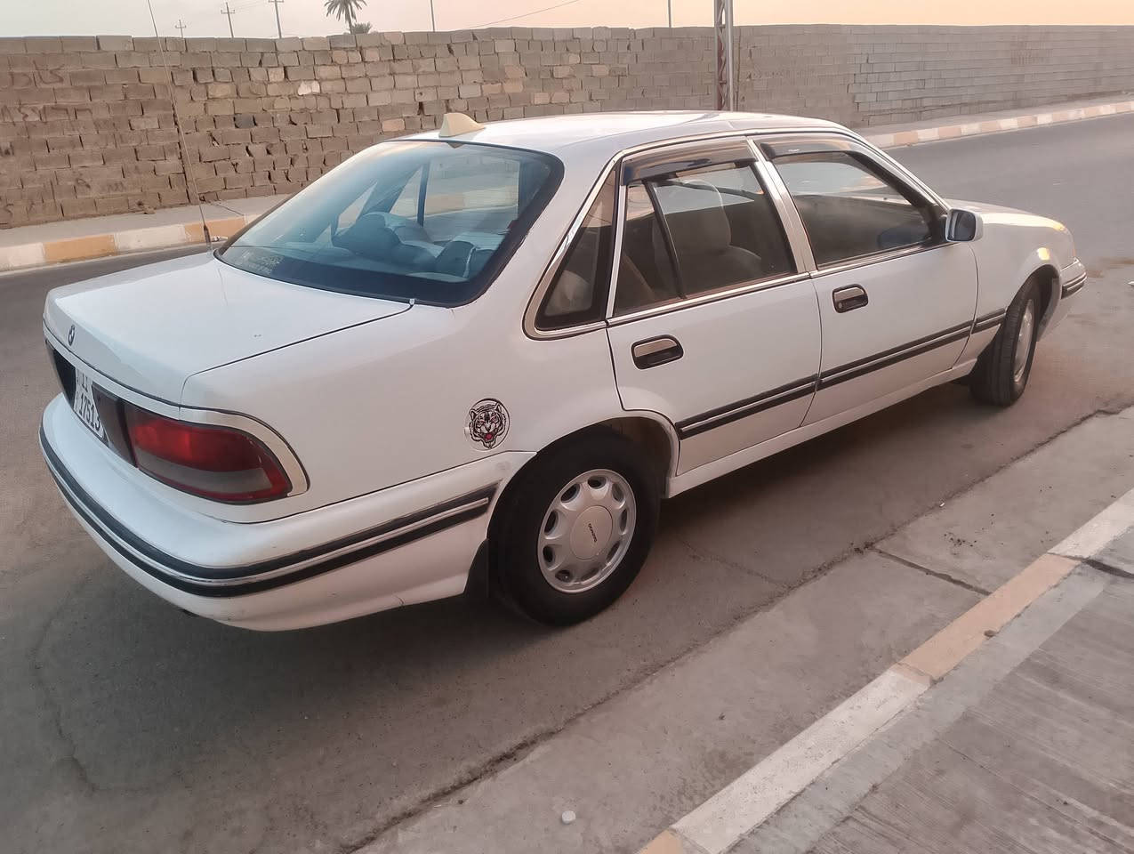 السلام عليكم دايو برنس للبيع موديل95
سنويه لغايه31 رقم بغداد دولي 
تخم تاير جديد كهربائيات كله شغاله 
كير محرك خير من الله تراي للبصره 
سنتر لك تقفيل و غلق ع ريمون 
صدر امامي خلفي ممتاز السياره بيه كم قطعه صبغ وابيع  كحزام 
جام اربعه كهربائي شغال يصعد وينزل سياره للبيت 
تبريد غراضه كامله بس فاصل _المكان الانبار الفلوجه 
(السعر _40و بيه مجال) 
(الاستفسار _***********_***********) ابو انس
