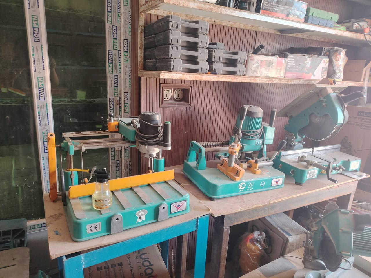يتوفر معامل الالمنيوم للبيع وبسعر مناسب
***********
