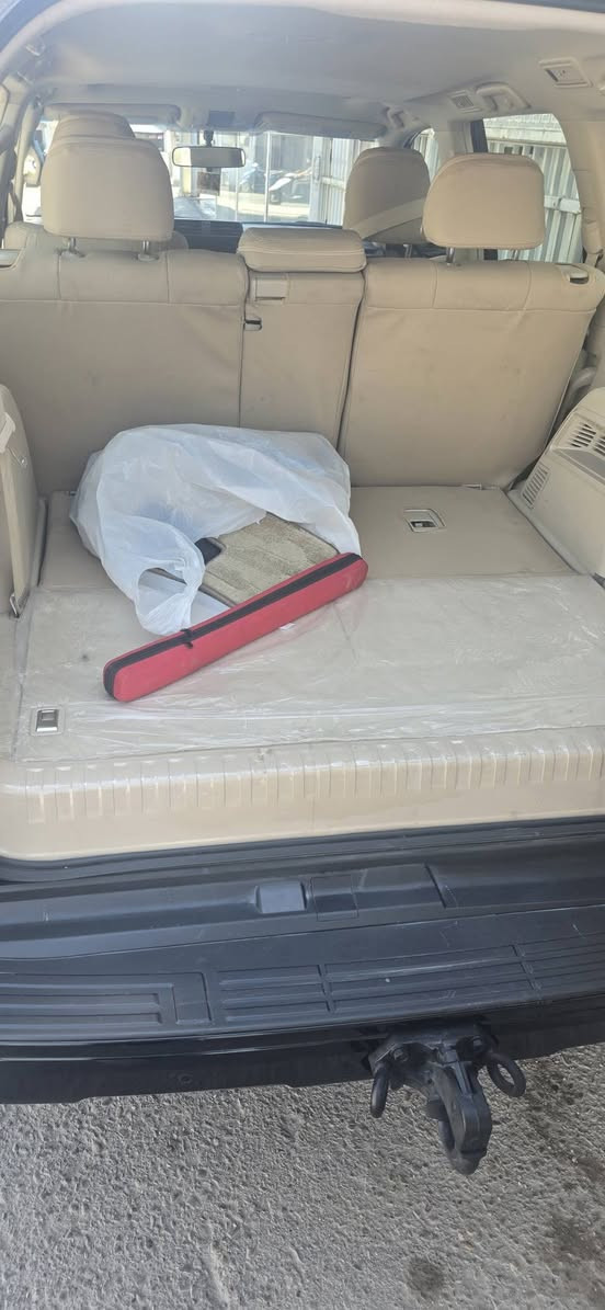 برادو 23 جالف ***********
  ديده ماشيه ٤٥ الف لون اسود داخل بيجي tx  بغداد اليرموك  السعر ٤٦
