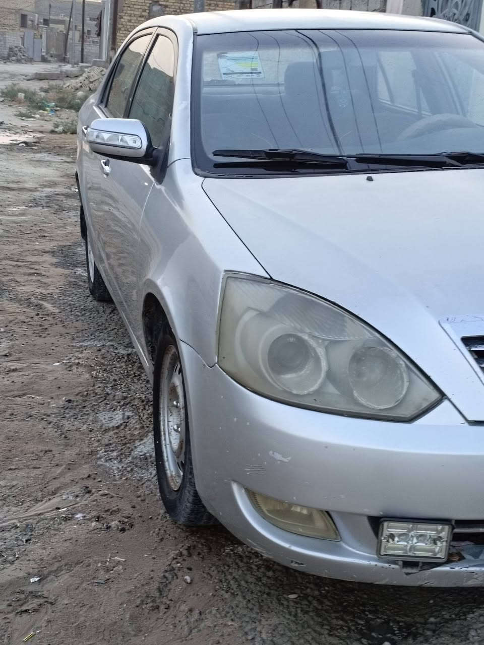 جيلي موبيل • ٢٠١١ • نجف