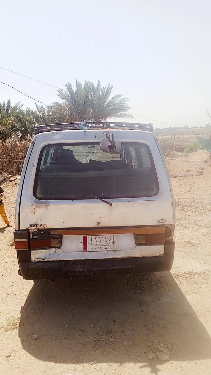 سلام عليكم كيه بسته مديل 94مكينه كير كفاله حداديه 70/باور جديد كهربائية شغاله عوزه ترتيباتي بسيطه تخم تاير باتري جديد سياره حلوه سنويه لل 28 مكاني ديوانيه سنيه تقاطع لجذع السعر 22وبيه مجال مكلف بل نشر ***********

