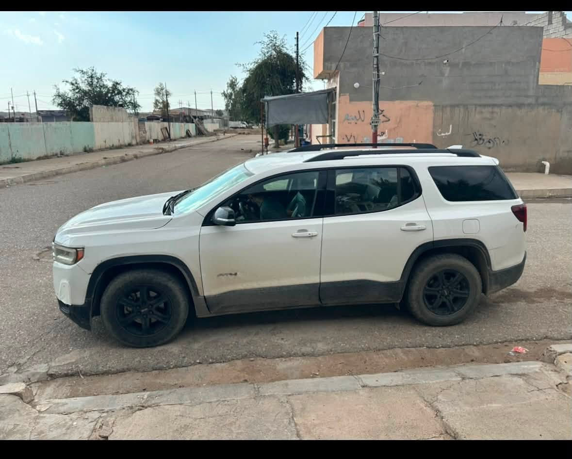 السلام عليكم
جمسي اكاديا2021 At4 v6//3.6L سياره جاهزه كير مكينه جديد صار بيها حادث بالعراق موضح بالصور مبدل بيها لغود شغل مضبوط بدون كص بيها صبغ جامرلوغات وبنيد

رقم سليمانيه بسمي هزه جديده تحويل ثاني يوم مكاني ديالى جلولاء سعرها150وبيها مجال ***********
