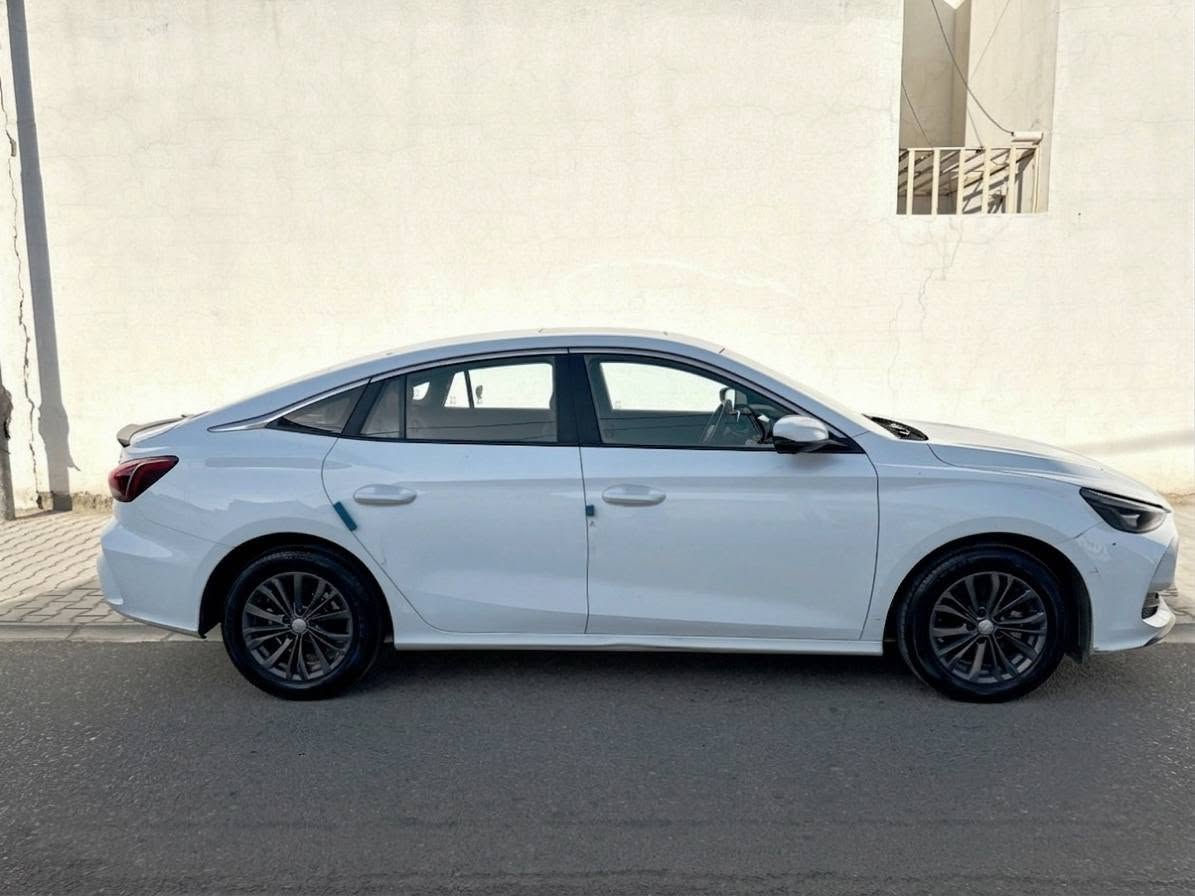 🚘 للبيع MG 5 فل مواصفات

🔹 الموديل: MG 5
🔹 المحرك: 1.5 لتر
🔹 القير: أوتوماتيك
🔹 ماشية: 32,000 كم فقط
🔹 اللون: أبيض
🔹 الحالة: نظيفة جداً ومعتنى بيها

✨ المواصفات:
• فول مواصفات
• فتحة سقف
• مقاعد مغلفه جلد
• كاميرات 360° ومواصفات أمان
• مثبت سرعة
• شاشة ترفيه
• Apple CarPlay / Android Auto
• تشغيل بصمة / دخول ذكي
• تحكم بالمقود
• مرايا كهربائية
• حساسات خلفية
• إضاءة LED
• تكييف
• ABS وأنظمة ثبات وأمان
• وغيرها من المواصفات

🛞 التايرات جديدة
🔋 البطارية جديدة
📍 السيارة ماشية فقط 32 ألف كم

السيارة جاهزة للاستخدام وما تحتاج صرف 

📞 للاستفسار والتواصل:[***********]

