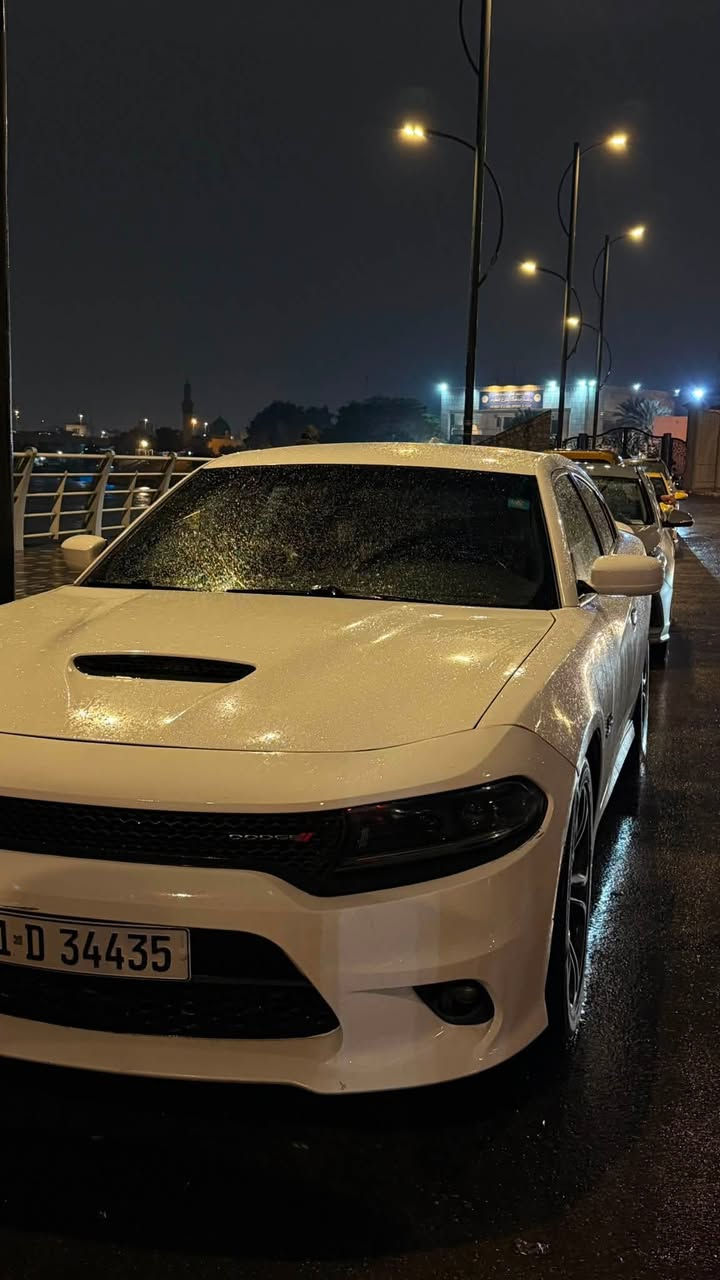 جارجر  RT super track موديل 2022
ماشية 40 الف
حادثها صبغ شبر بالبنيد مثل ما واضح و هلال الجاملغ الخلف فقط..
رقم بغداد بأسمي تحويل ثاني يوم و اني اول مالك الها من اول ما دخلت من امريكا، دهن اصلي دائماً و بانزين محسن دائماً..
مواصفات RT
شاشة، حساسات، كاميرا
كشنات حضن
كشنات جلد مشمشي و باقي المواصفات معروفة..
السيارة جاهزة للاخير و ما بيها نقص حتى تايرات و باتري جديد
و هاية صورها كدامكم و تفاصيلها كاملة
السعر 265$ و الشراي ما اوكف ويا بالسعر ابد
***********
خابرني و تعال شوفها و اخذها ببلاش و روح..
مكاني بغداد الامين

