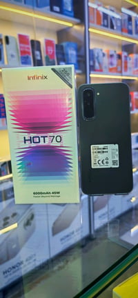 *Infinix HOT 70 - 256/6* جاهزة 🔥 *المواصفات الرسمية 256+6 :*  - *الذاك...