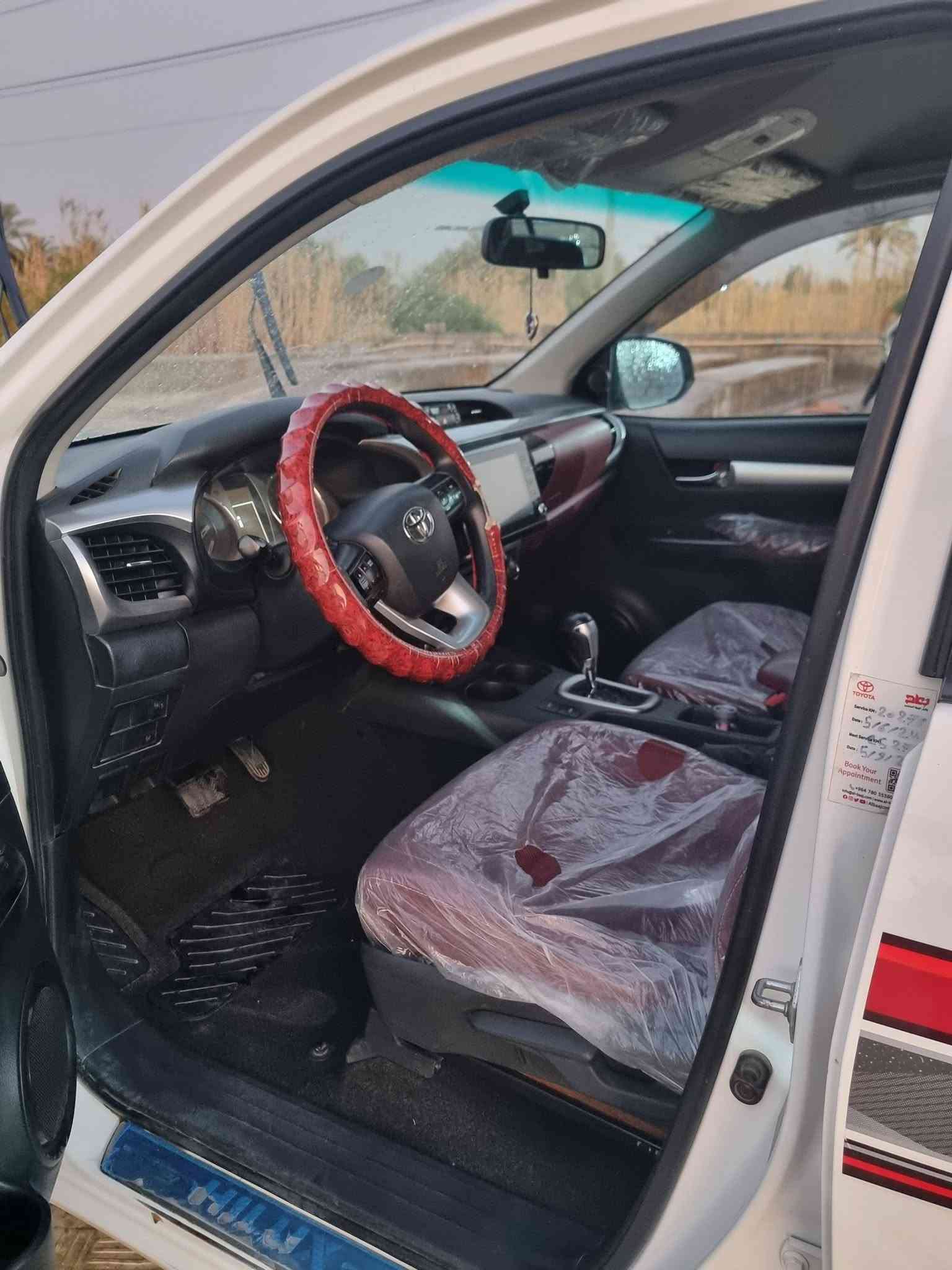 سلام عليكم
بيكم تيوتا موديل ٢٠٢٣ 
رقم أربيل جديد تحويل او وكالة 
ساز فول 
بية بارد بسيط بالجاملغ جه السايق الأمامي 
السعر ٢٦٥ 
المكان بابل الشوملي 
الاتصال ***********
