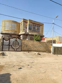 الشافعيه • دار للبيع • ٢٤٠م