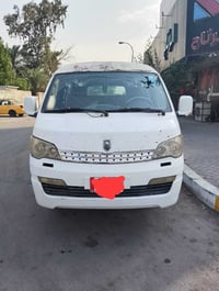 هيونداي H1 • مصفر • رقم بغداد