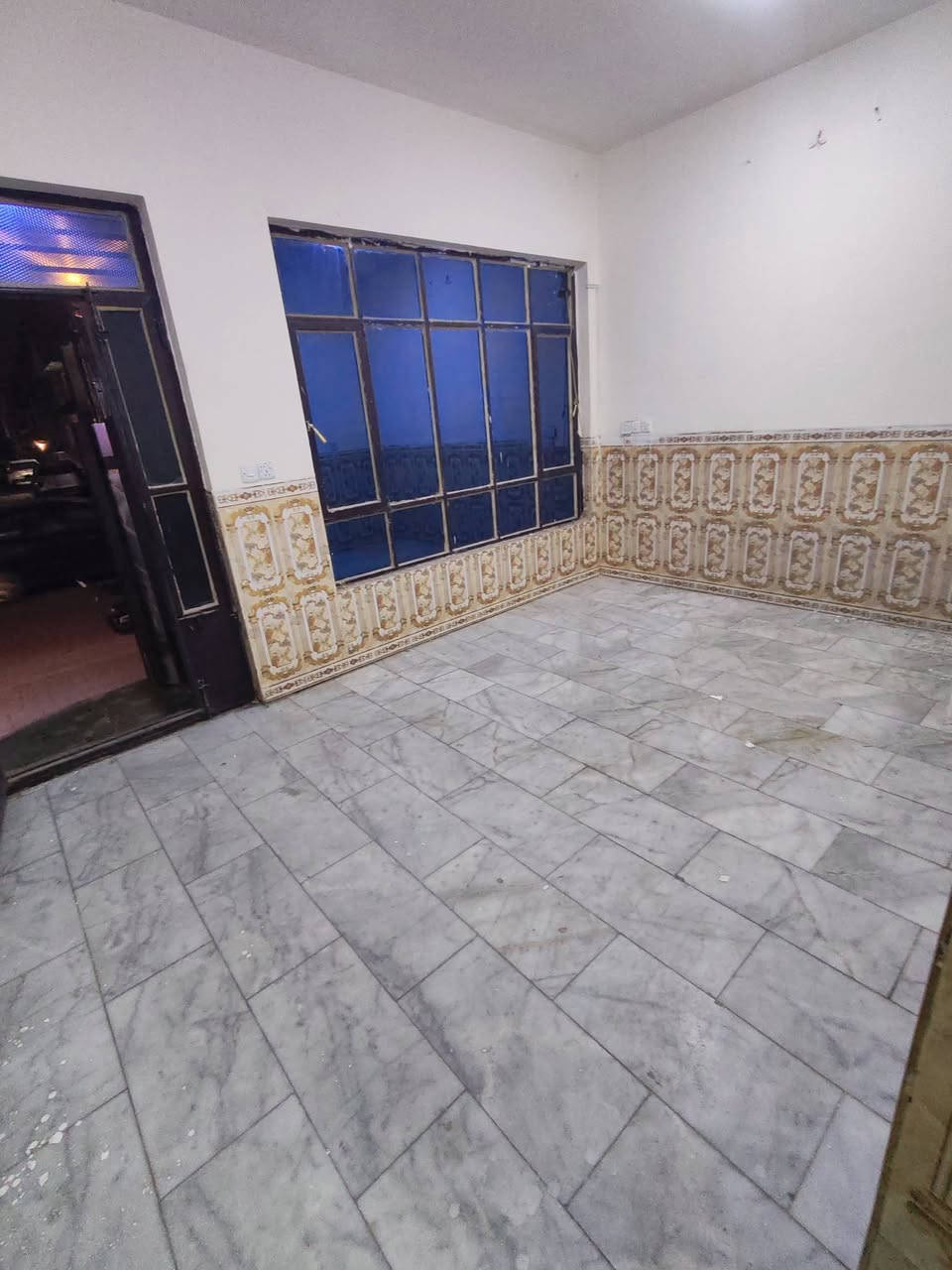 مشتمل • ٧٥م • ٣ غرف