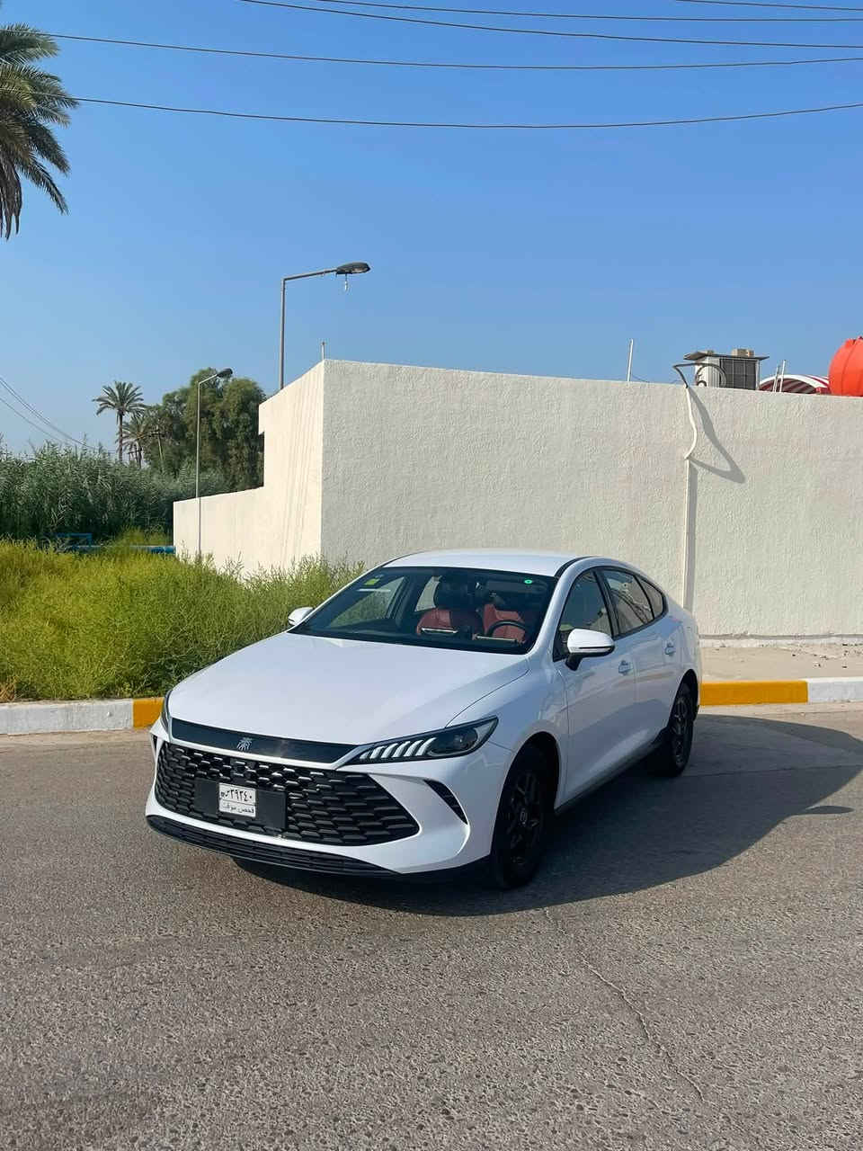 سلام عليكم byd كن بلص كفاله عاما بدون اي ملاحضه ماشيه 10 الاف الكلي رقم بغداد بأسمي داخل احمر السياره كلش حلوه وجديده بدون شخط بدون رصعات كفاله حتا دعامياتها 
مكاني كربلاء 
***********
