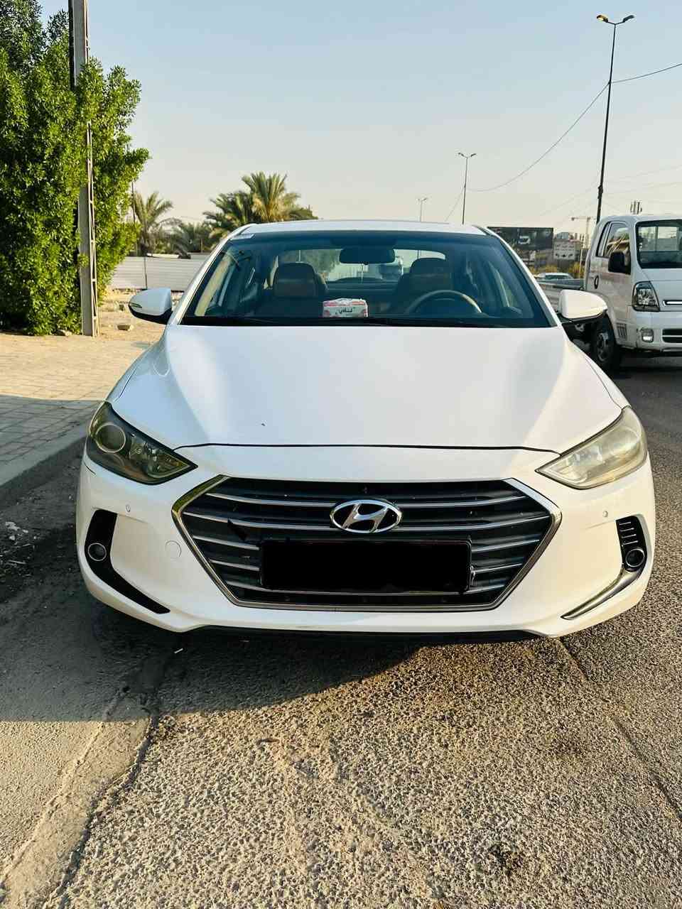 سلام عليكم النترا 2017 خليجي سياره رقم بغداد الدولي تحويل ثاني يوم
سياره مكفوله من صبغ ولتبديل 
سياره كفاله من كير ومحرك 
محرك 2000 دوش كفاله 
كير ATالمرغوب كفاله 
سياره بيها بارد في الباب الخلفي 
وبارد في الصندوق حك أربع اصابع فقط سياره تخم تاير حداديه جديده ماشيه 117 الف كيلو متر  سياره مال جناي 

السعر /135 وبيها مجال 
الرقم /***********
الرقم /***********
 
مكاني بغداد الأمين
