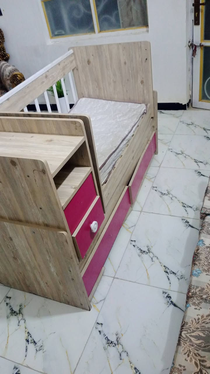 جربايه للبيع مع الدوشك ما ينزل مضغوط جربايه تكمل سعر 70 يجي خاص لا يتصل على الرقم ***********
