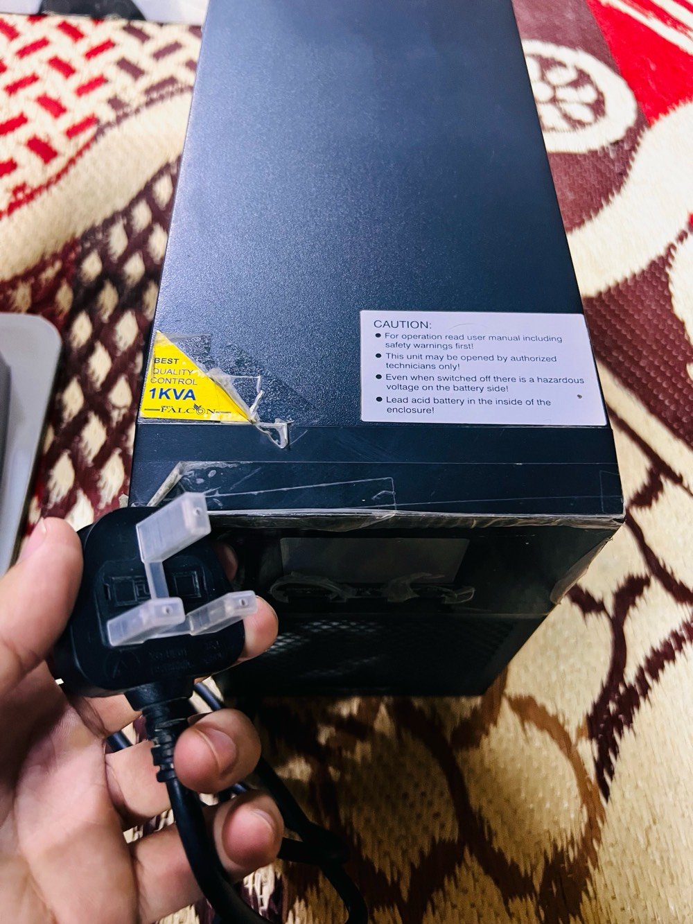 للبيع  ups اولاين 1 كي في تقريبآ يشغل بلي وشاشه 65 حجمه 15 دقيقه سعره 160 مكاني نجف