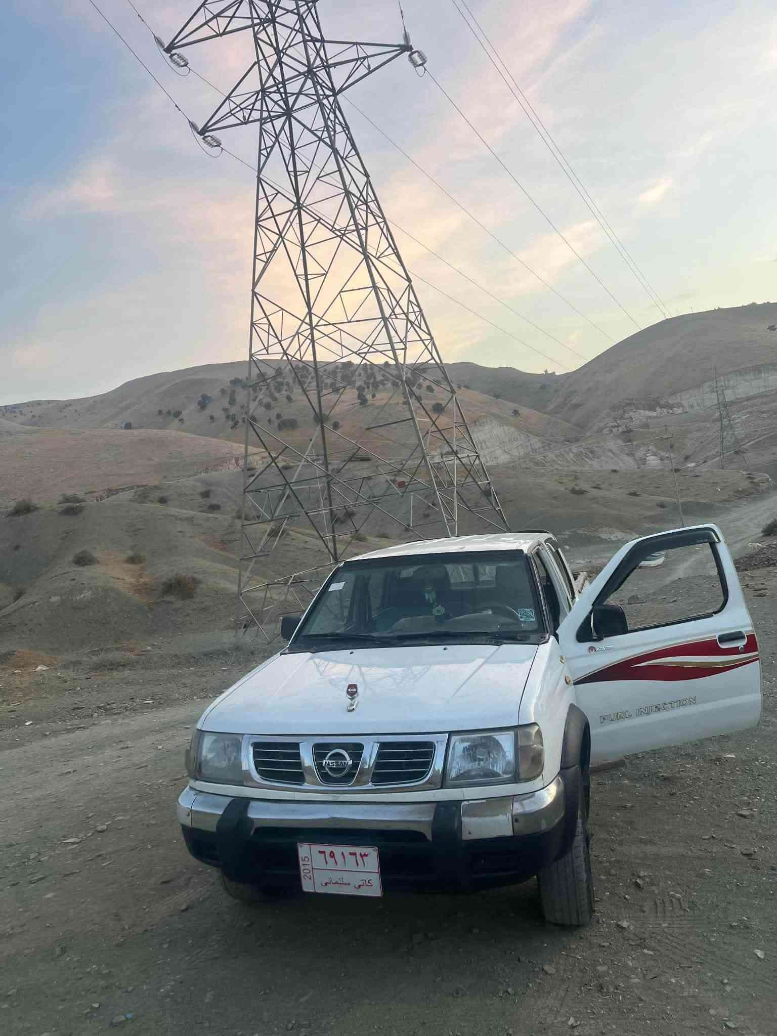 نيسان دبل اكسل • ٢٠٠٣ • بدون لوحات