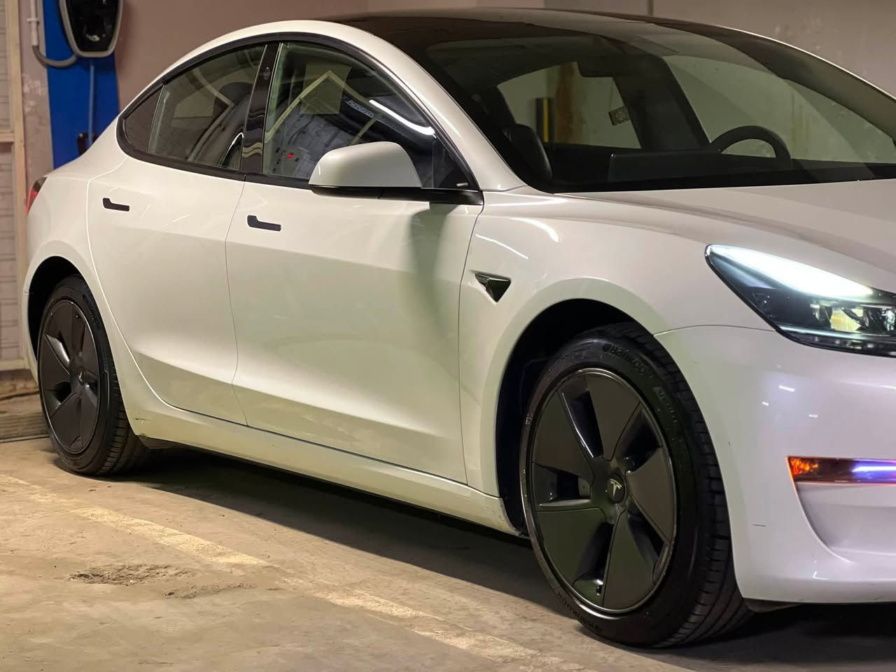 للبيع فقط
تسلا مودل 3 سنكل ماطور فول سيلف درايف اونلاين اخر تحديث 2023 بدون دواخل بدون ايرباك سيارة نظيفة ما ناقصها برغي مكاني بغداد العامرية السعر 159$ 
***********
