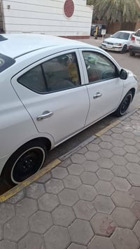 نيسان سني موديل٢٠٢٢مكفوله من الصبغ ماشيه اقل ٨٠ السعر ١٠٣ وبيه مجال لل...