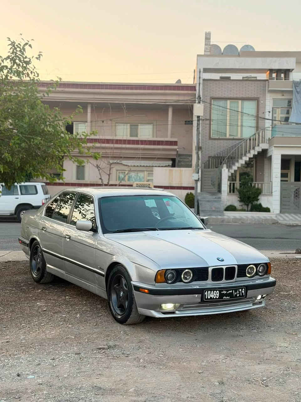 نمونەی جوانی♥️
علوج علوج.!
نرخەکەی ١٧ گەڵا💵
ناونیشان سلێمانی
مەکینە ٥٢٥ کەپس
گێڕ عادی
مۆدێل ١٩٩١
سڵاید
٢ جام کارەبا
گێچ ئەڵقە
نەک دەعم قرچی بەسیتیشی نیە
گێڕو مەکینە ئەکسل کلاجو عەینە کارەبای تەقەو رەقە بەشەرتی هەزار فیتەر
ماشەللە لە قوەتو هەلسانی
مەکینەی یەک قەترە دوکەڵی نیە
گێڕو مەکینەی زیا لەحەد مەزبوتو بەقوەتە
٤ تایەو ویلی ٩٥ی جوان
ژێری لەسەیارەکە جوانترە
کامل هەمو گیانی بەشەرت
ناو داخلیەکی لۆک لۆک
زۆر مەزبوتە سەیارەکە
دەعامی بۆ دەعامی بەشەرت
١ چرکەو ١٠٠ دۆلار ببڕە
توخوا کە هاتی بۆلام فیتەر بێنە بۆ فەحس
بۆ زانیاری زیاتر پەیوەندی بکەن
ئاڵو گۆڕ ناکەم 
***********بەس سیم
*********** فایبەر واتساپ
ئەدمینی گوڵ♥️
