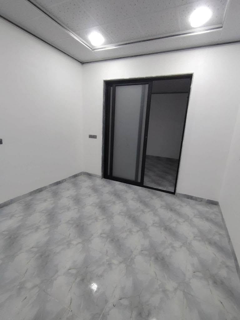 دار للبيع التعليم العالي(مجمع الغزل ) 
المساحه ١٠٠ متر غرفة نوم وهول واستقبال 
السعر ٦٥ وبي مجال
للاستفسار📞 ***********
📞 ***********
📞 *********** موصل, نينوى
