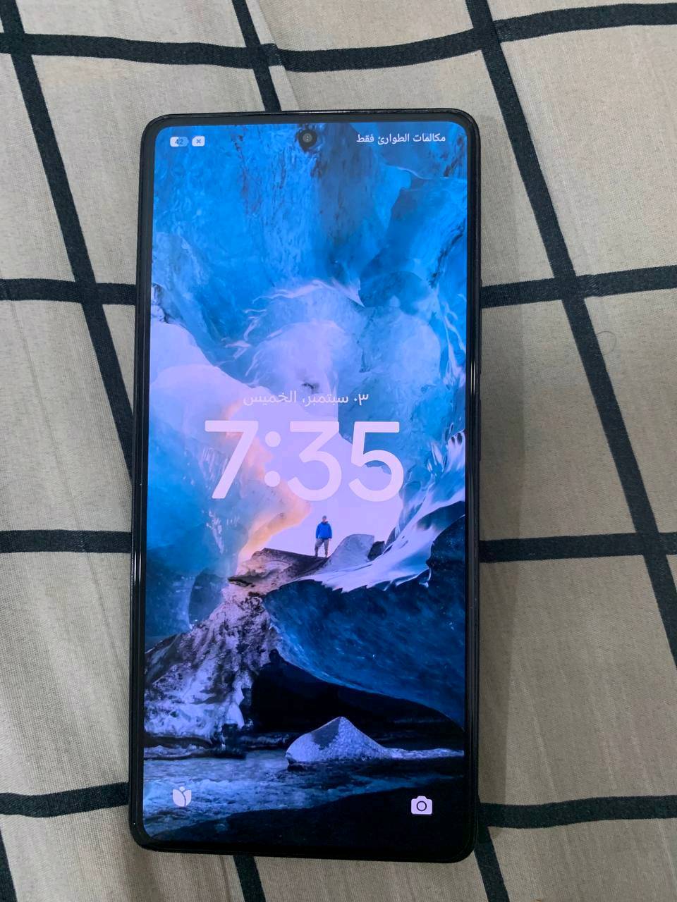 📱 للبيع POCO M6 Pro 4G — 12GB / 512GB

🔹 المعالج: MediaTek Helio G99-Ultra
🔹 الرام: 12GB
🔹 التخزين: 512GB
🔹 الشاشة: 6.67” AMOLED FHD+ — 120Hz
🔹 الكاميرا الخلفية: 64MP + 8MP Ultra Wide + 2MP Macro
🔹 الكاميرا الرئيسية: OIS
🔹 الكاميرا الأمامية: 16MP
🔹 البطارية: 5000mAh
🔹 الشحن: 67W
🔹 سماعات Stereo + Dolby Atmos
🔹 منفذ سماعة 3.5mm 🎧
🔹 USB-C
🔹 IR Blaster
🔹 NFC حسب المنطقة
🔹 حماية IP54
🔹 يدعم 4G

⚠️ الملاحظات:

* البصمة متوقفة عن العمل.
* يوجد فطر/أثر داخل عدسة الكاميرا، لكنه غير مؤثر على التصوير.

📦 الجهاز شغال بصورة طبيعية، والعيوب مذكورة بكل وضوح. 

مكاني بغداد باب المعضم
هل الجهاز نسخة POCO M6 Pro 4G العالمية لو نسخة منطقة ثانية؟ وشنو لون الجهاز بالضبط ويا رقم الموديل إذا متوفر؟: 
عالميه
شكد حالة البطارية هسه تقريباً؟ وهل أكو مشاكل بالشحن أو بالمنفذ USB-C غير السليم؟: 
كلشي سليم
البصمة متوقفة: هل المشكلة من حساس البصمة نفسه لو من السوفتوير؟ وهل الفتح بباقي الطرق شغال طبيعي؟: 
بصمة عطلانة بس اللمس شغال كلش طبيعي وبصمة الوجه شغالة طبيعي
هل ويا الجهاز ملحقات مثل الشاحن الأصلي، الكيبل، العلبة، أو أي كفر/استيكرات؟: 
كفر
شنو وضع الجهاز من ناحية الاستعمال الخارجي: بيه خدوش/كسر/ضربة غير اللي مبينة بالصور؟ وهل السعر قابل للنقاش لو ثابت؟: 
بي فطر بل عدسه ما كاميرا بس الفطر ما ماثر بل تصوير ابد ولا يطلع ولا يبين والتصوير طبيعي