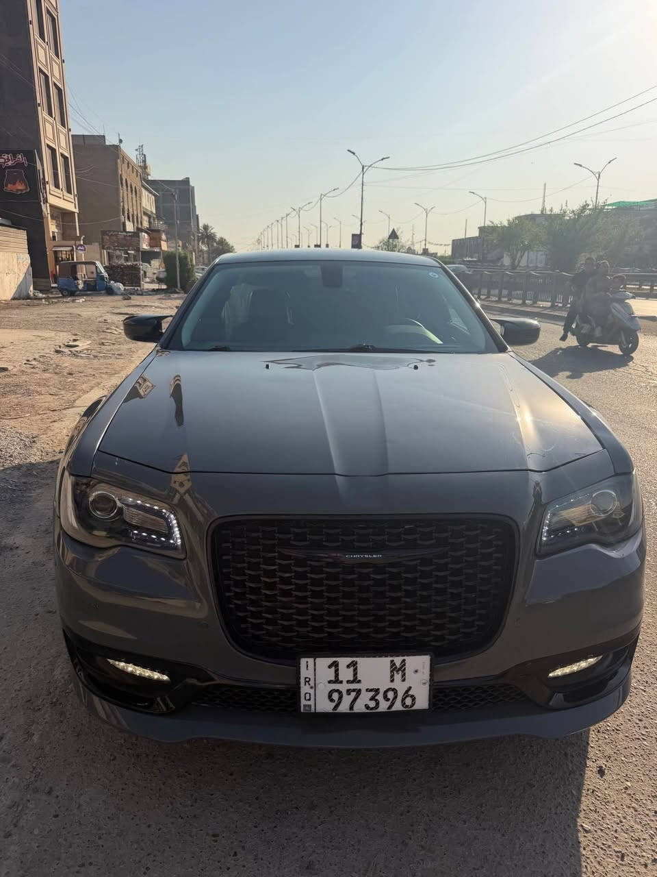 السلام عليكم … اخوان 
اوباما 2019 رقم بغداد الجديد 
عداد المسافه 42 الف ميل 
فول مواصفات عدا الفتحه 
كراسي جلد 
كراسي تدفئه تبريد 
ستيرن تدفئه 
ستيرن كهرباء 
تخزين ميموري 
شاشه كبيره 
كامره دواره 
فور ويل 
السياره كلش جديده عليه اضافات كاربون فايبر 
السياره وارد امريكي حادثه دعاميه وبنيد وجاملغ 
السعر 24000 $ بيه مجال بسيط 
للاتصال *********** 
مكان السياره بغداد زيونه 
بيع فقط Webada East, Gampaha
