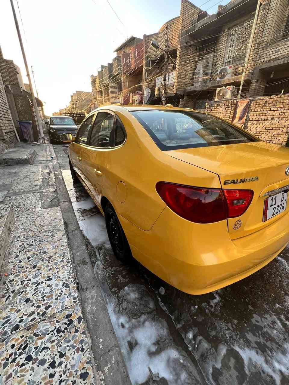 الانترا مقدس مديل 8 مكينه مشدوده جديده حاويه كير تبريد تايرات دوشمه جديده جديده رقم بغداد كله تمام
 مكان السياره بغداد 
جسر ديالئ القــديم ،،!
السياره بسمي تحول مباشر حادث امركيه جاملغ خلفي وبيه اشويه باباب الخلفي عكس الجاملغ مكفوله من الدواخل 
الاستفسار اكثر واتساب 
***********
السعر 79
