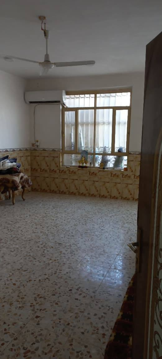 بيت زراعي للبيع مساحه ٢٠٠م خلف سفينة النجاة سند ٢٥ تحويل مباشر للإستفسار الاتصال على رقم ***********
