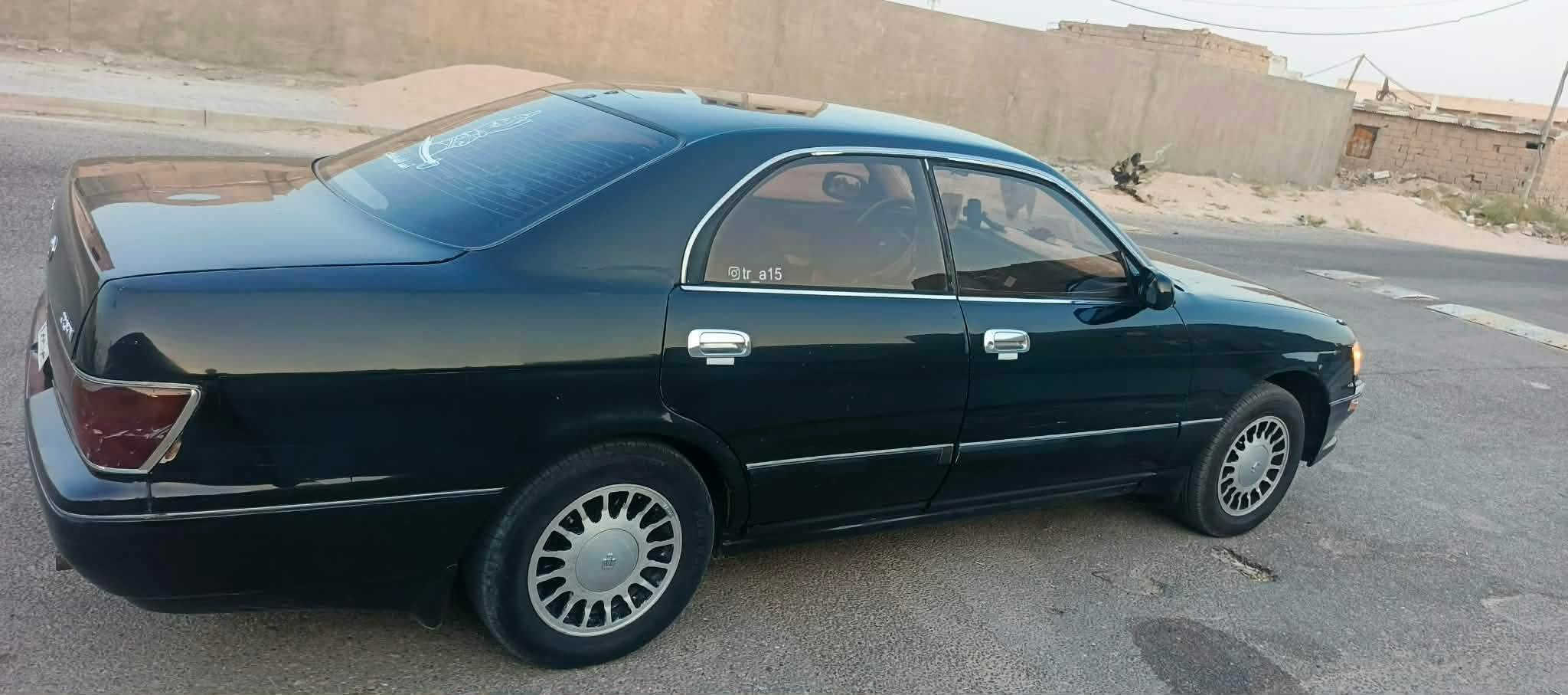 سلام عليكم سياره بطه للبيع سياره كلش حلوه مكينه 3000 خير من الله سياره م***********كفوله من الكص ونقل والعيب الشرعي بديه حلوه ونفس الي بصور مكاني بصره شط العرب شعندك مراوس اراوس بس كون اصولي  واذا تكسي بعد احسن سعر البيع 43 وبيه مجال قليل نقص سياره فقط تبريد وباقي كلشي شغال وحلو رقم الهاتف***********
