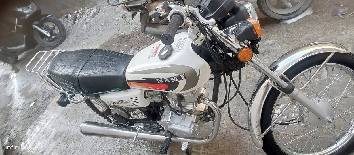 دراجه نامه موديل ٢٦دراجه عله وضع الشركه مابيه اي نقص اوراق موجوده السعر ٧٠٠وبيه مجال للتواصل ***********

نص مكتوب في الصور:
- Infinix HOT PLAY
- Infinix
