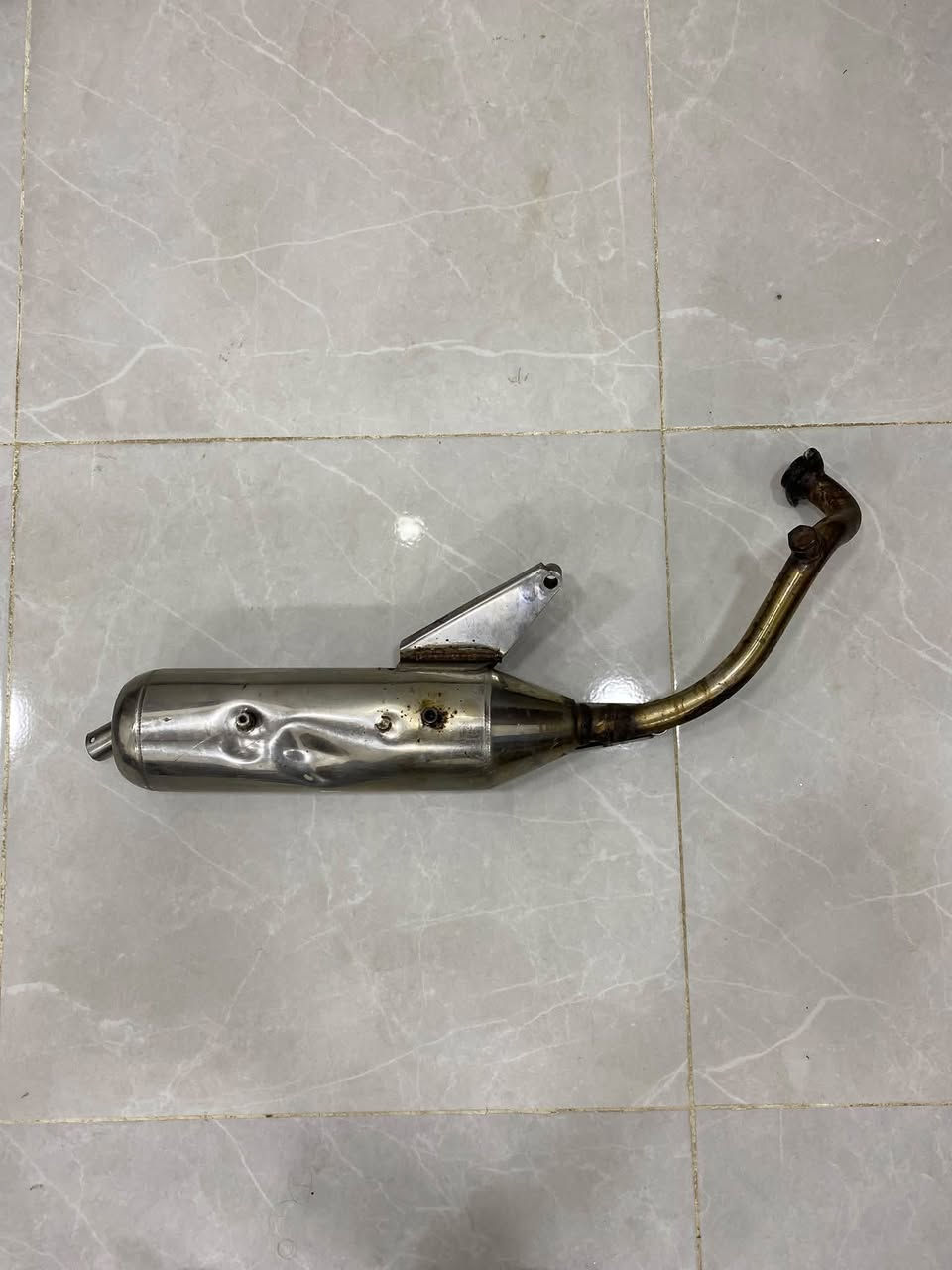 صالنصة ماكس تك بوشة اصلية ماركة حفر بيه لحيم بيع او مراوس بغير صالنصه توصيل موجود راسلني وتدلل ***********
