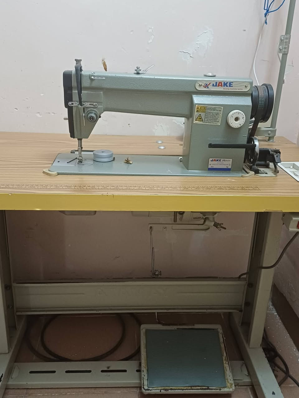 مكينة خياطة • جايك JR8600 • اربيل الزيتونه
