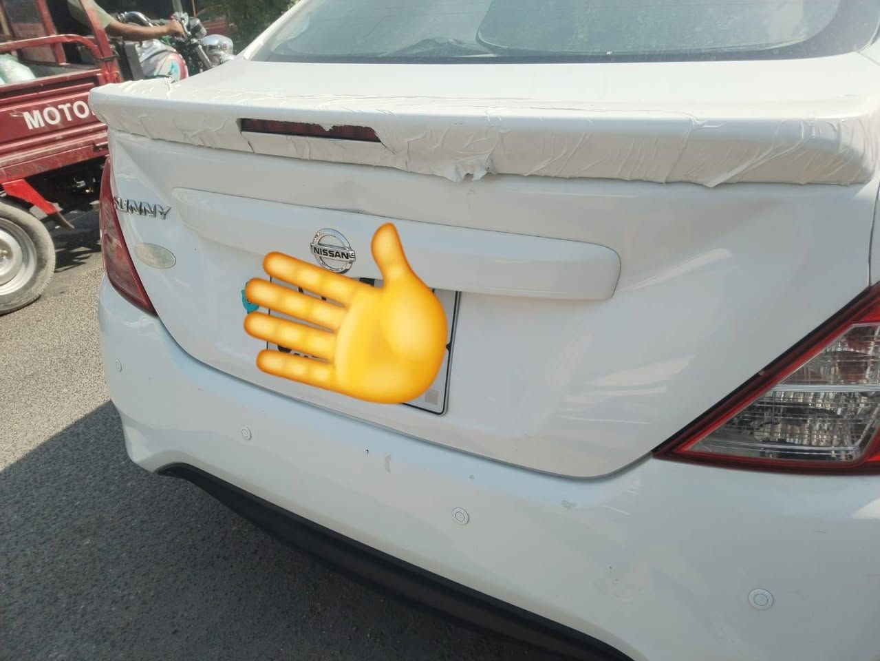 نيسان سني هندي ٢٠٢١ رقم اربيل ب اسم شركة المصطفى تحويل او وكاله.. ماشيه ٧٥...مكفوله من الصبغ والتبديل سياره نظيفه جدا فقط بارد.
*********** مكاني بغداد الحريه
