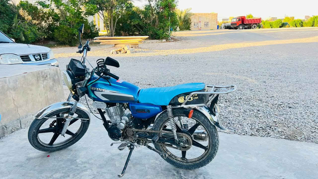 السلام عليكم موطور جني للبيع السعر 300وبي مجال المكان قضاء العلم ***********
