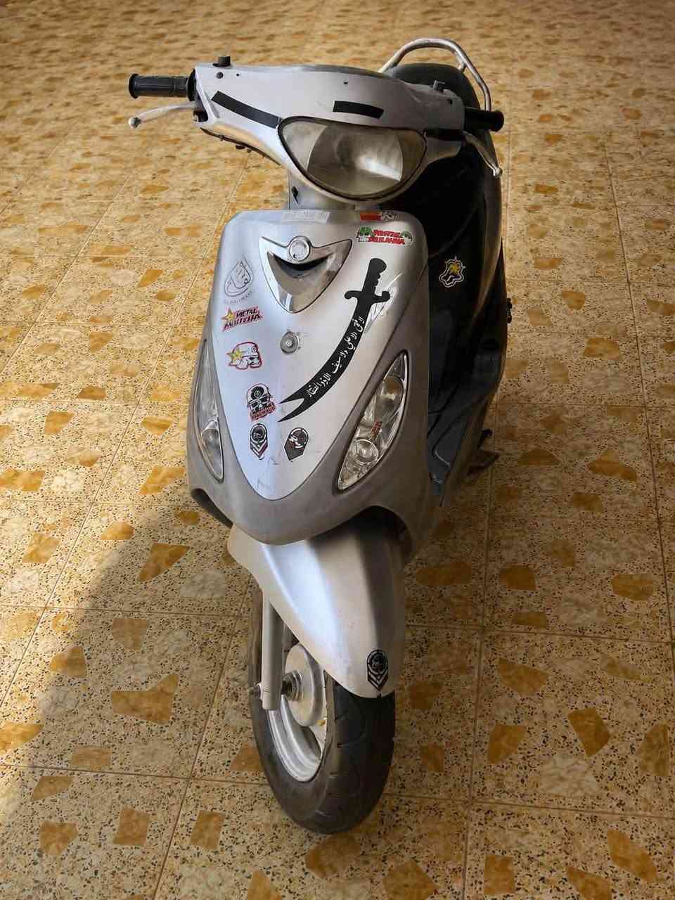 السلام عليكم ماكس منغولي للبيع  بلاديه كفرات مختمه  مكينه ناعمه كابريتر جديد شلعه حلوه سلف هندر  كهربائيات  كفاله عامه  أوراق كامله العنوان بغداد جسر ديالى القديم للأستفسار ***********
