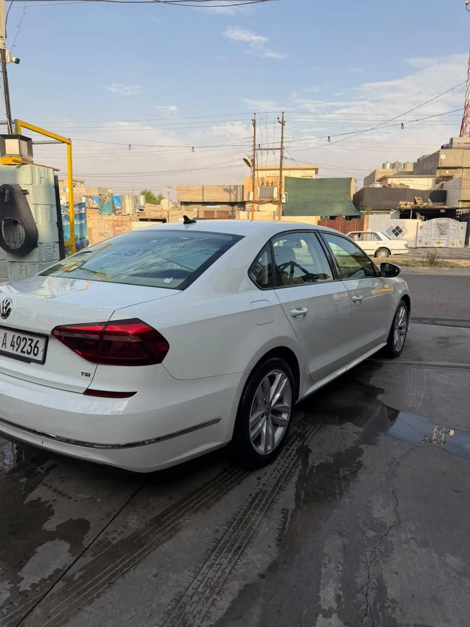 باصات وراد امريكي 2019 شبه كلين حادث لايت السكن الامامي الباقي مكفول فول مواصفات رقم كركوك شرط التحويل ماشية 89 حقيقي السعر 128 بي مجال *********** كركوك, العراق
