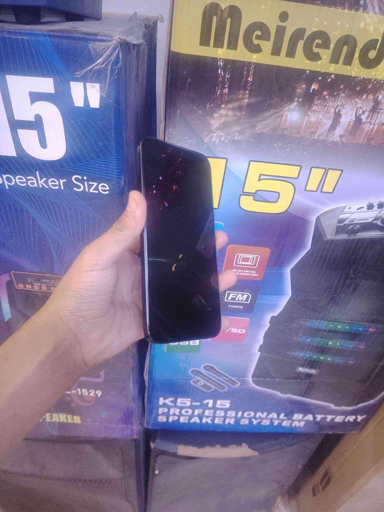 HONOR X8B
ذاكرة 256 رام 8+8
نضافه 100 كاميرا دمعه فول
مامفتوح شرط
الجهاز تجي تجيكو مامفتوح شرط
ويا شاحنه وكفر هديا فقط
سعر 290 بي مجال بسيط ماشراي اعبر
