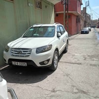 للبيع فقط مديل 2011 فول مواصفات بس معده البصمه 7راكب تبريد 3 قطع شغال ...