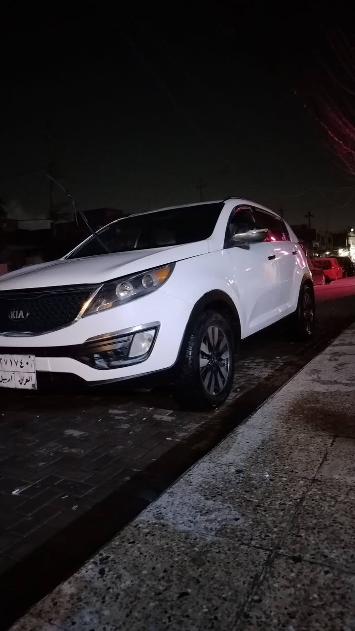 سبورتج • ٢٠١١ • مكينة وكير